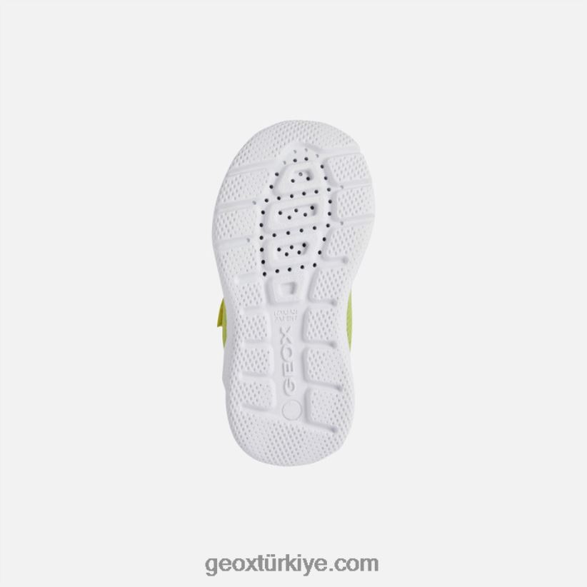 hızlı koşan bebek kireç/siyah Geox B60TP61464