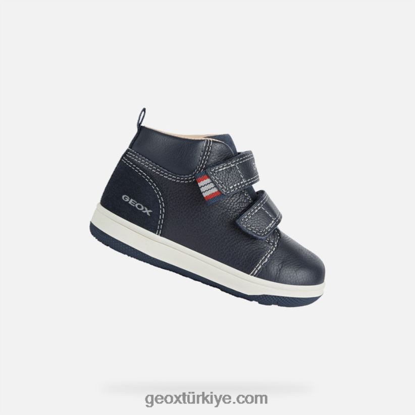 yeni film yürümeye başlayan çocuk Donanma Geox B60TP61430