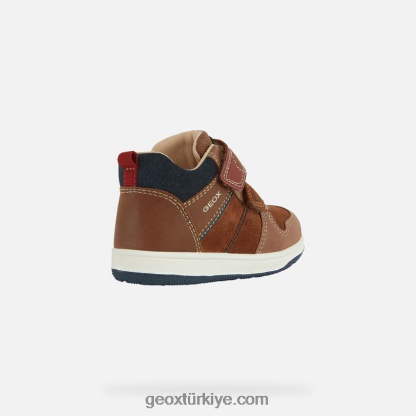 yeni film yürümeye başlayan çocuk lt kahverengi/lacivert Geox B60TP61523