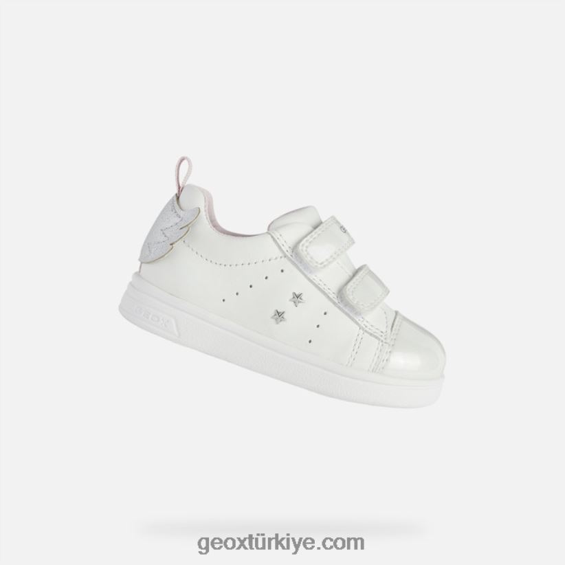 djrock yürümeye başlayan çocuk beyaz Geox B60TP61627