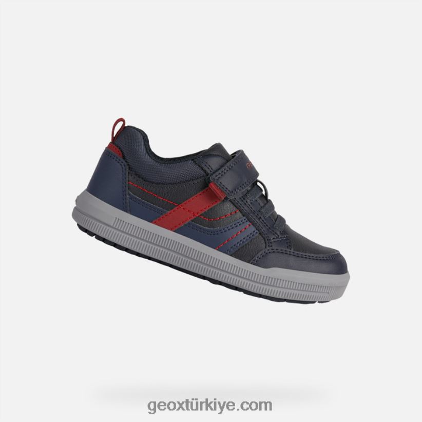 arzach çocuğu lacivert/kırmızı Geox B60TP61309