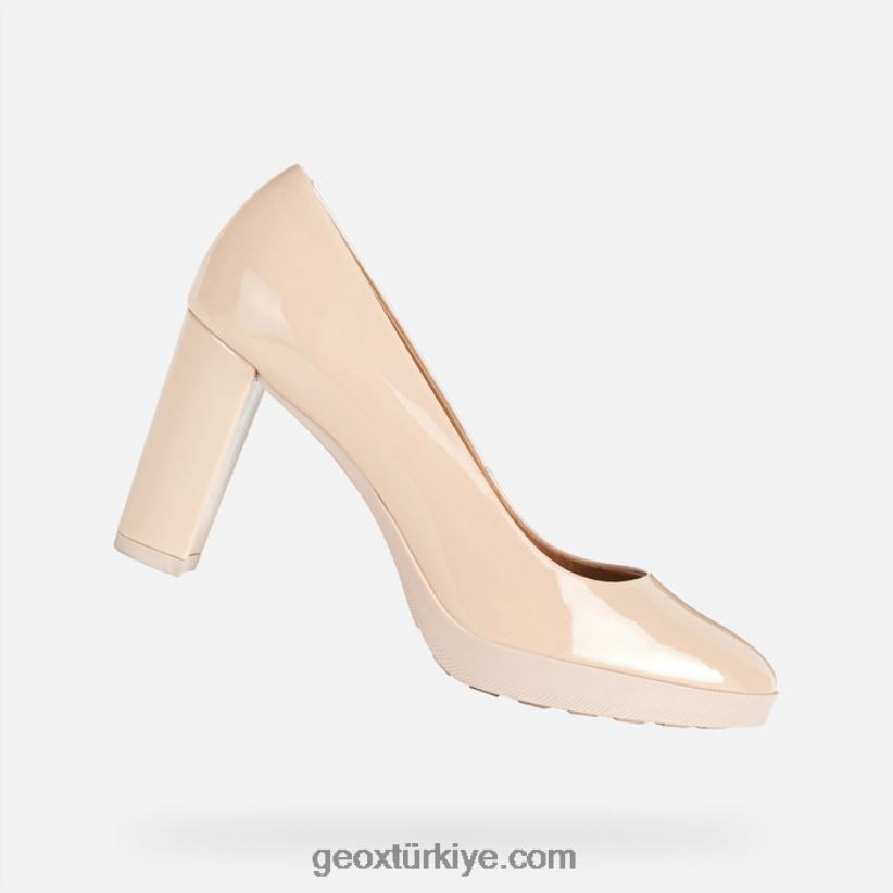 yürüyüş keyfi 85 kadın çıplak Geox B60TP6297