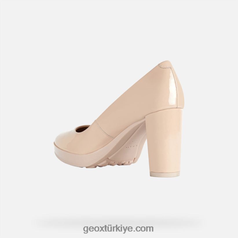 yürüyüş keyfi 85 kadın çıplak Geox B60TP6297