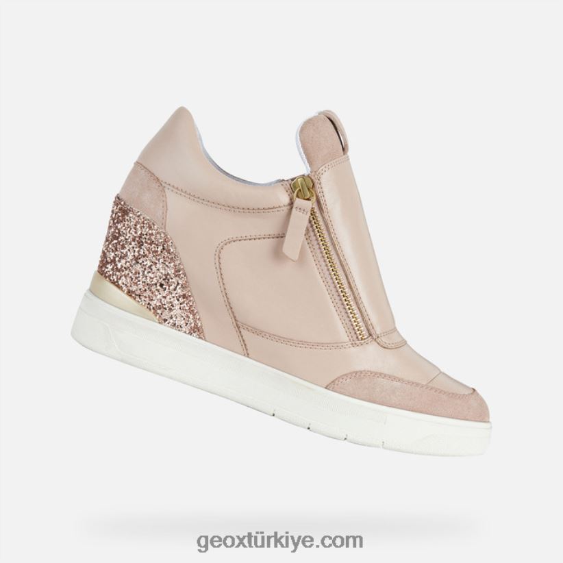 morikalı kadın çıplak Geox B60TP6234